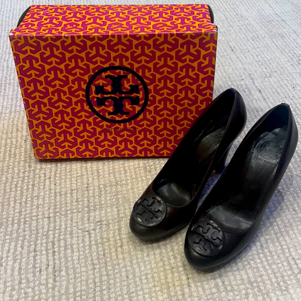 Tory Burch dark brown leather heels size 8.5